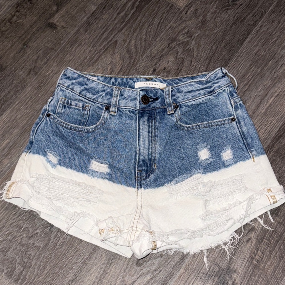 NWOT PacSun Blue and White Denim Mom Shorts